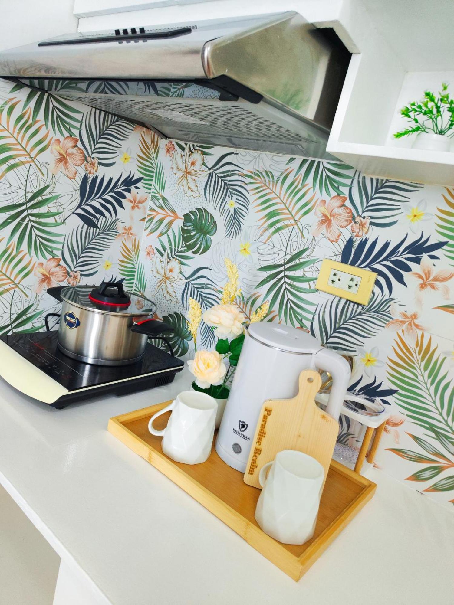 Paradise Realm Condotel Paranaque City 외부 사진